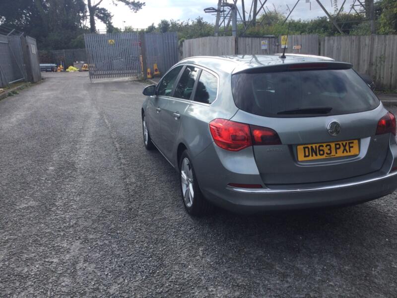 VAUXHALL ASTRA