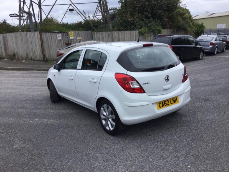 VAUXHALL CORSA