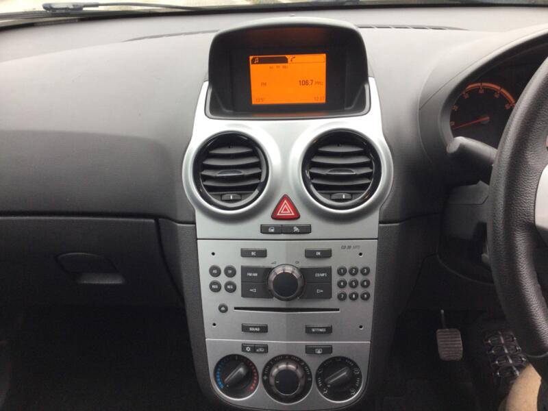 VAUXHALL CORSA