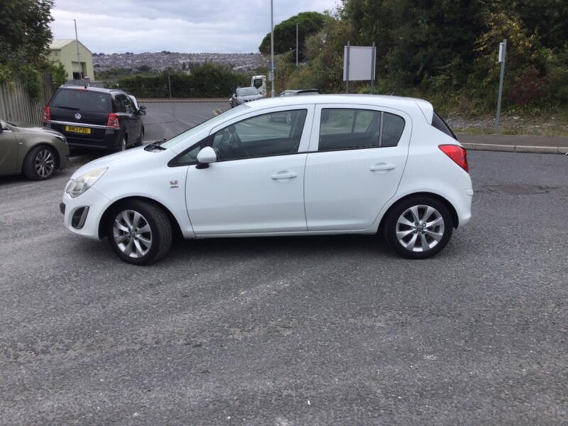 VAUXHALL CORSA